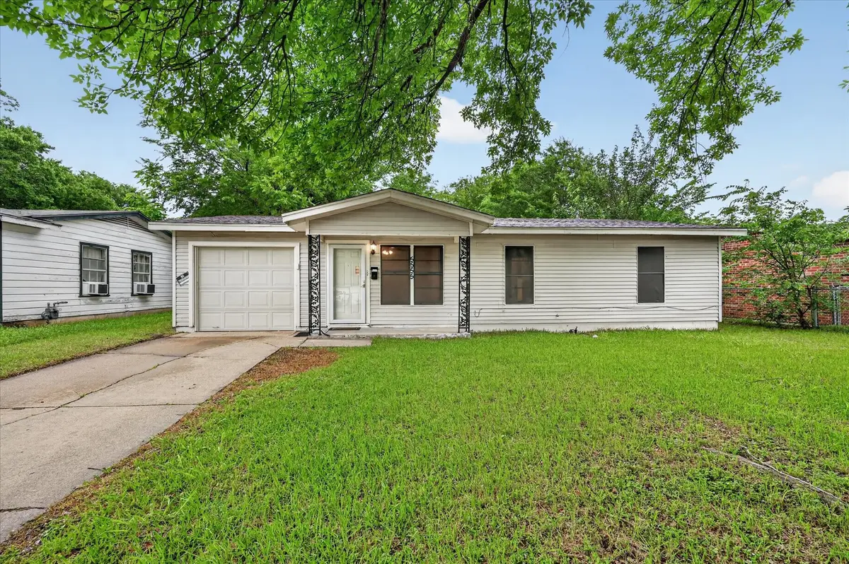 5555 Pinson Street, Fort Worth, TX 76119 - #1