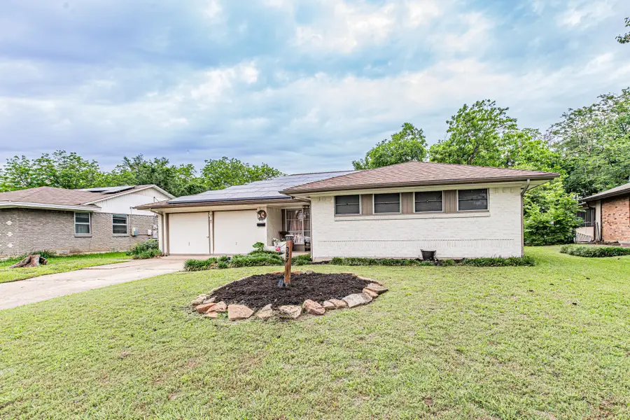 327 Harman Street, Duncanville, TX 75116 - #2