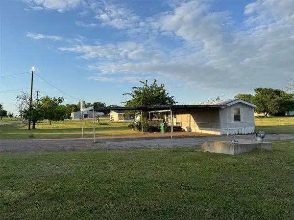 209 Mcelroy Street, Southmayd, TX 76273