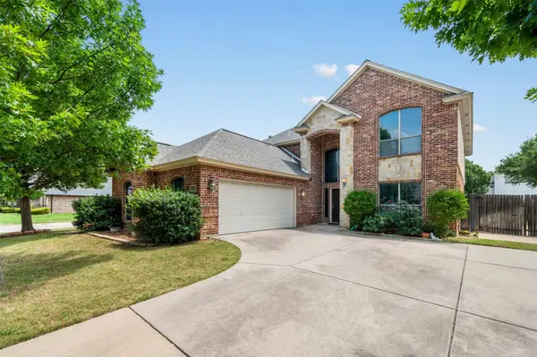 7020 Ridge Crest Drive, North Richland Hills, TX 76182