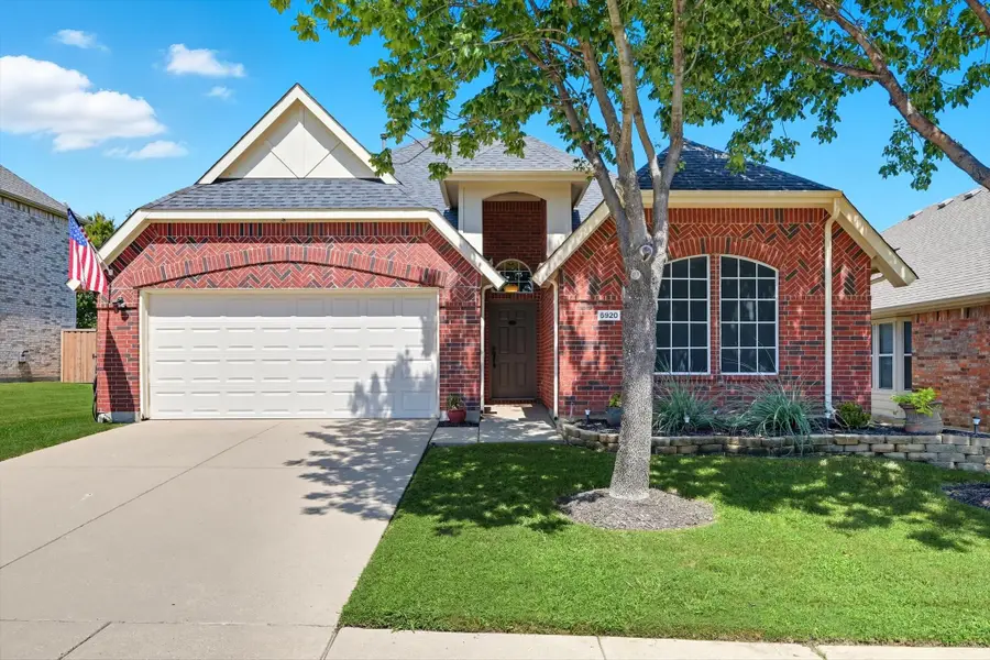5920 Greenmeadow Drive, Justin Roanoke, TX 76226 - #2
