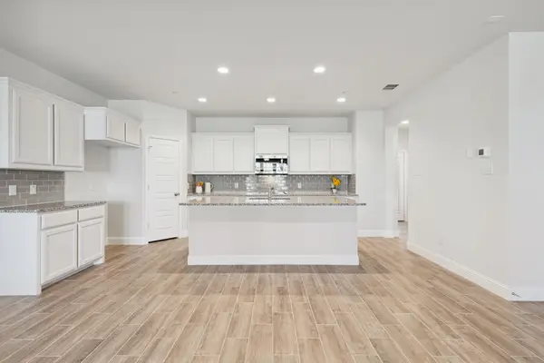 6028 Bursey Road, Watauga, TX 76148
