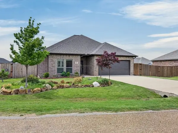 2112 Cole Street, Mabank, TX 75147