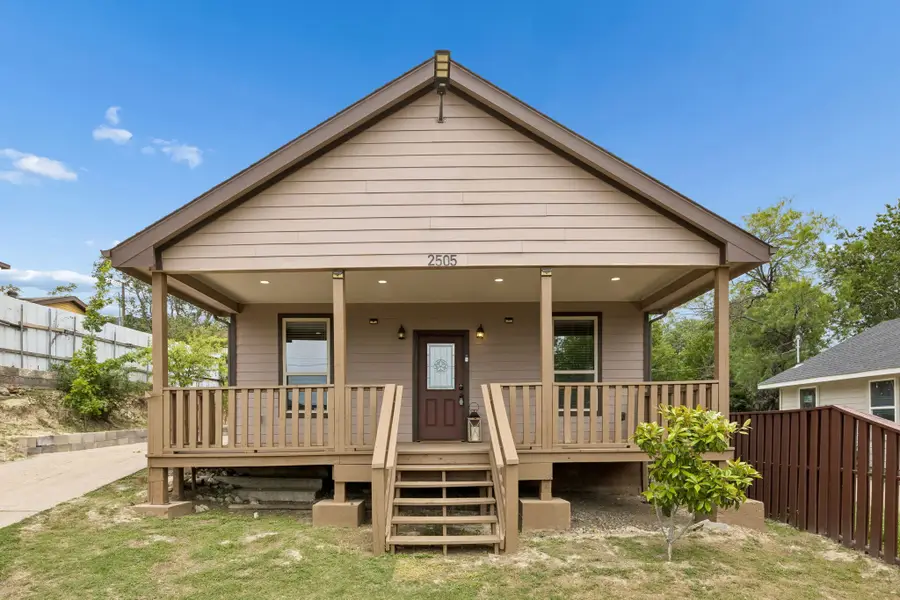 2505 Chester Avenue, Fort Worth, TX 76106 - #2