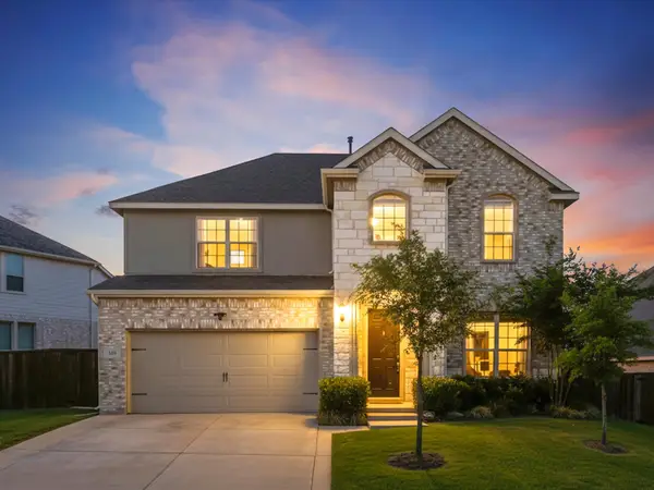 518 N Eagle Point Road, Van Alstyne, TX 75495