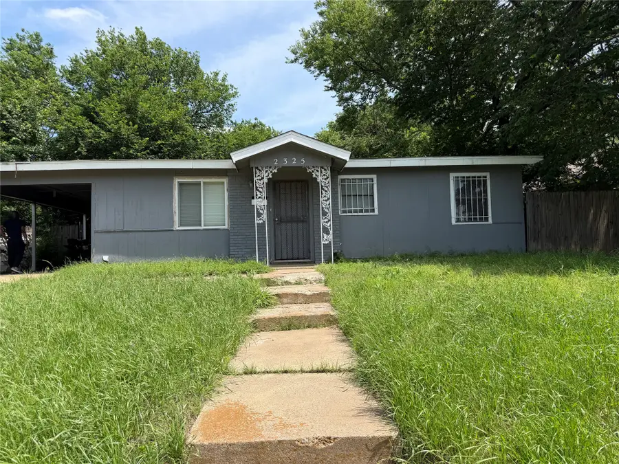 2325 Felder Lane, Fort Worth, TX 76112 - #2