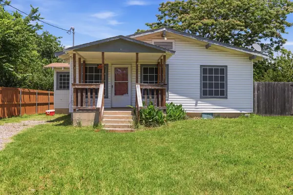 317 Billingslea Drive, Mansfield, TX 76063
