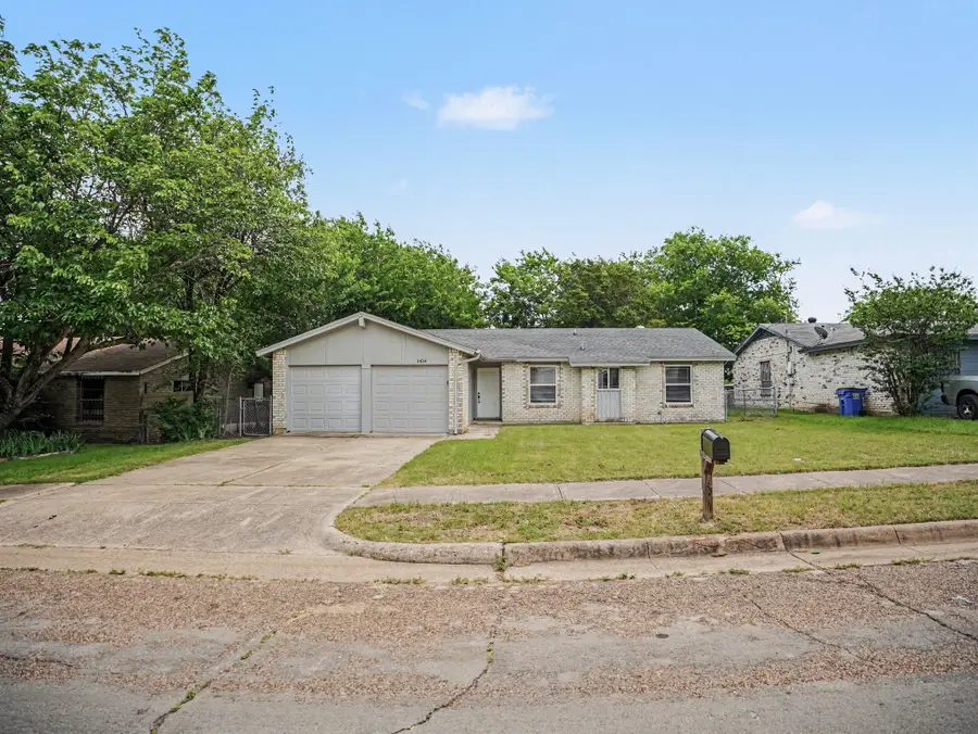 1434 Oakbrook Street, Lancaster, TX 75134 - #3