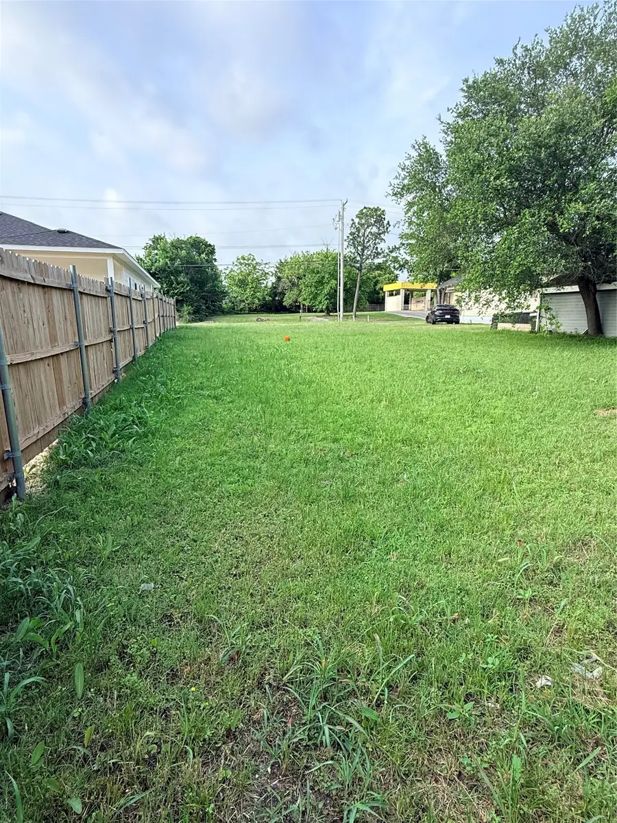 3936 Lee Street, Greenville, TX 75401 - #2