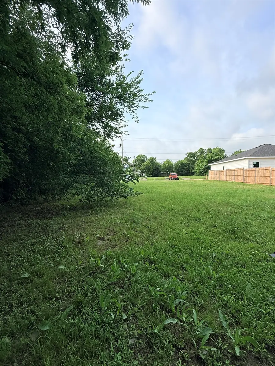 3932 Lee Street, Greenville, TX 75401 - #3