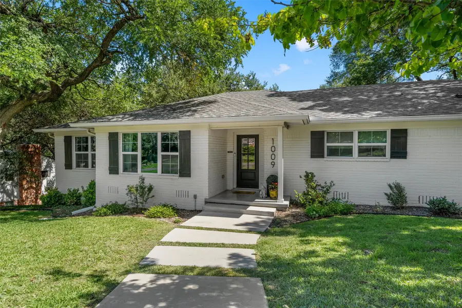 1009 Bob O Link, Woodway, TX 76712 - #2