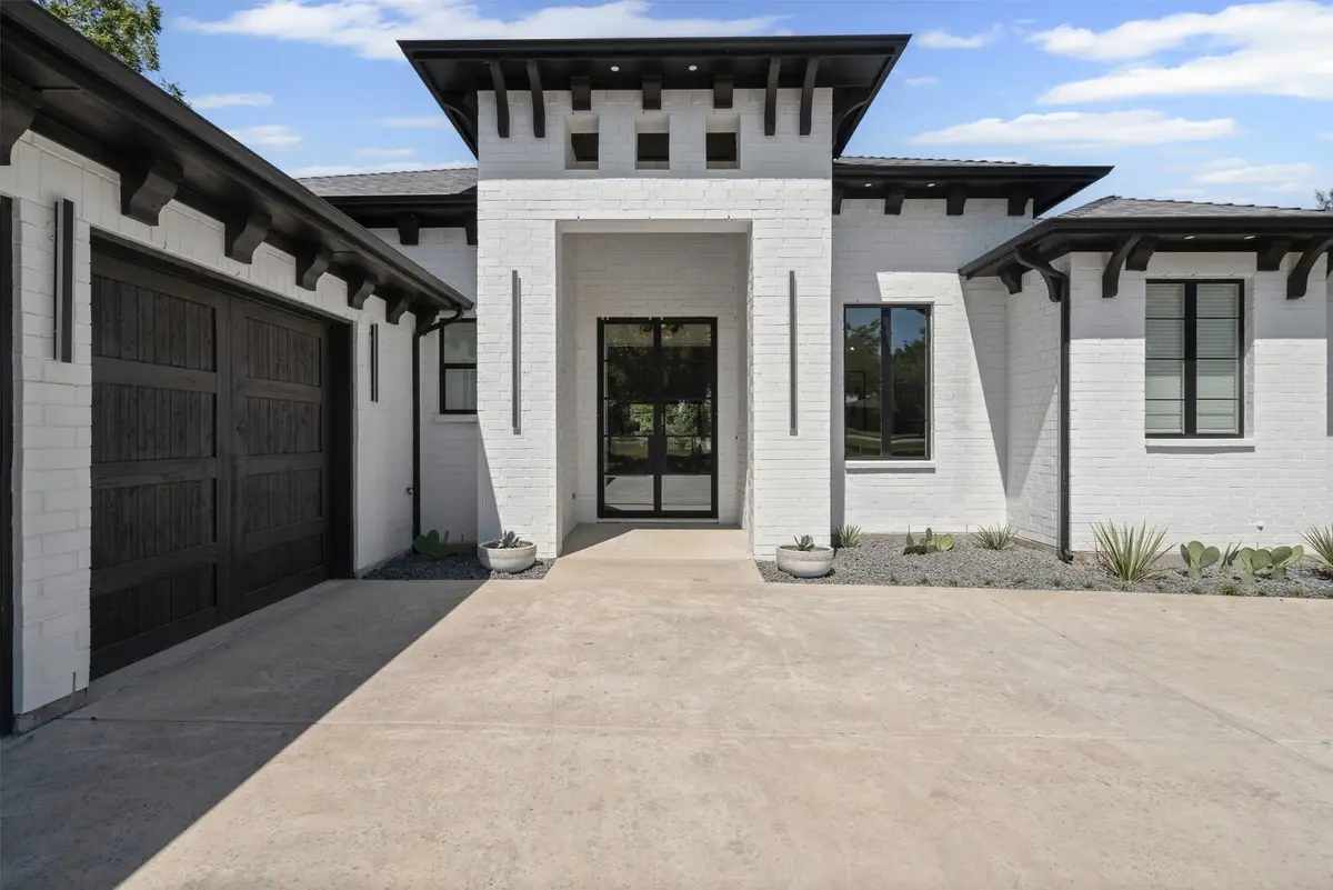 3509 Lakeshore Drive, Weatherford, TX 76087 - #1