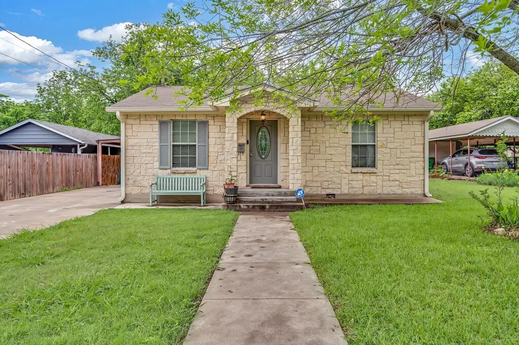 1410 W 3rd Street, Clifton, TX 76634 - #1