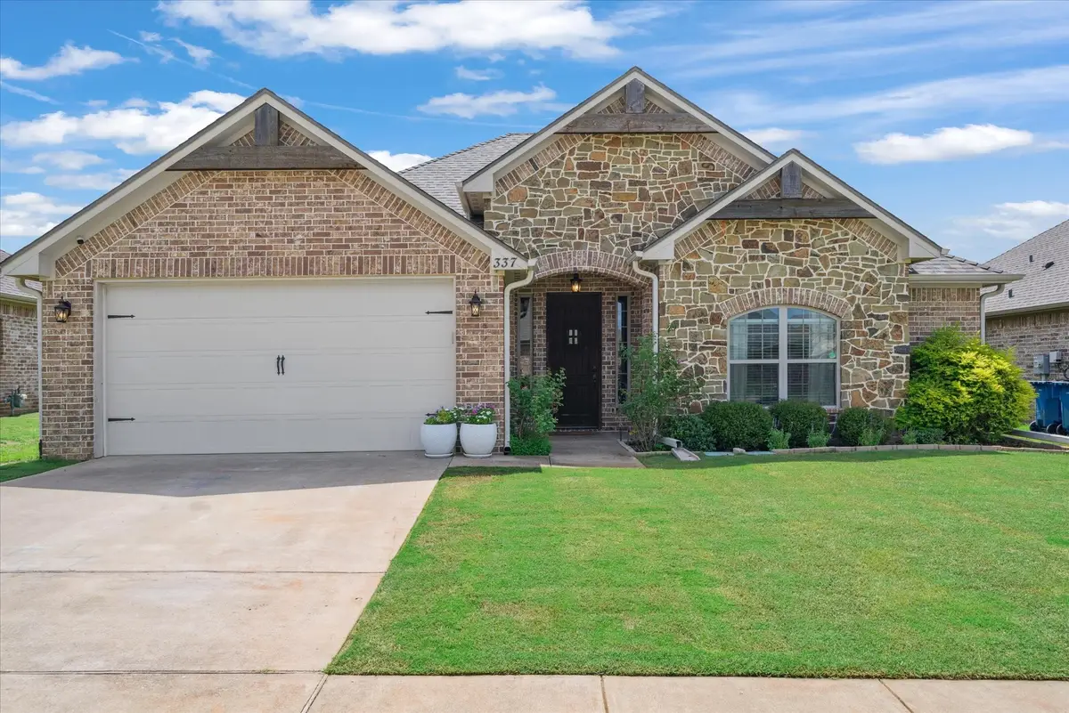 337 Kingdom Boulevard, Lindale, TX 75771 - #1
