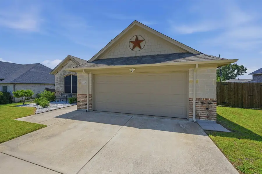 714 Mary Lee Lane, Collinsville, TX 76233 - #3