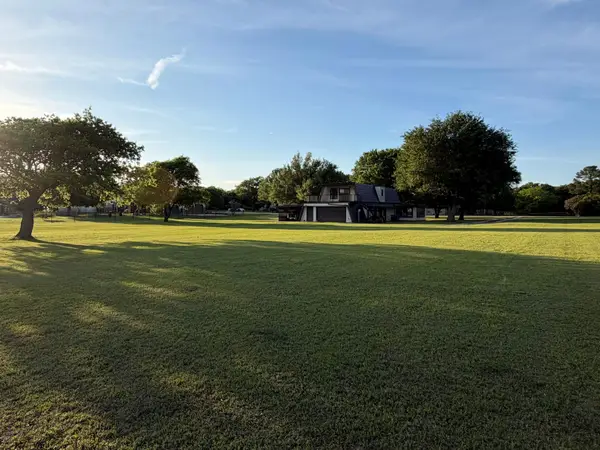 221 Timberview Court, Argyle, TX 76226