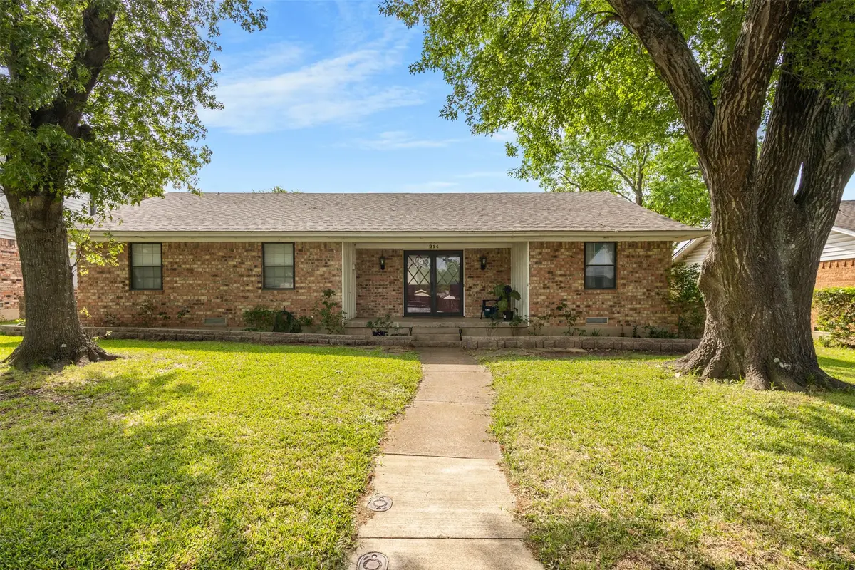 214 S Alexander Avenue, Duncanville, TX 75116 - #1