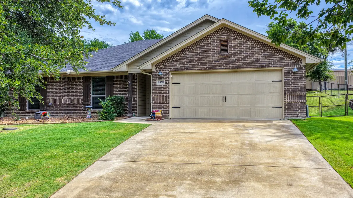8928 Holt Street, Lakeside, TX 76135 - #1
