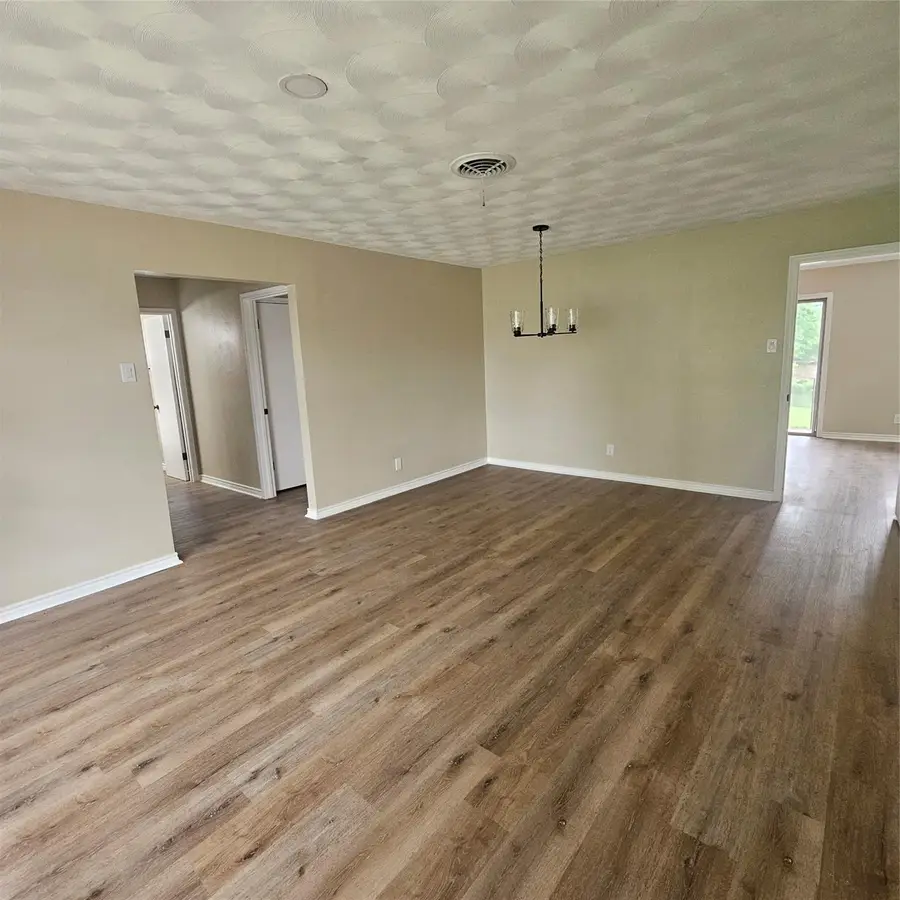 5907 Shady Crest Trail, Dallas, TX 75241 - #2