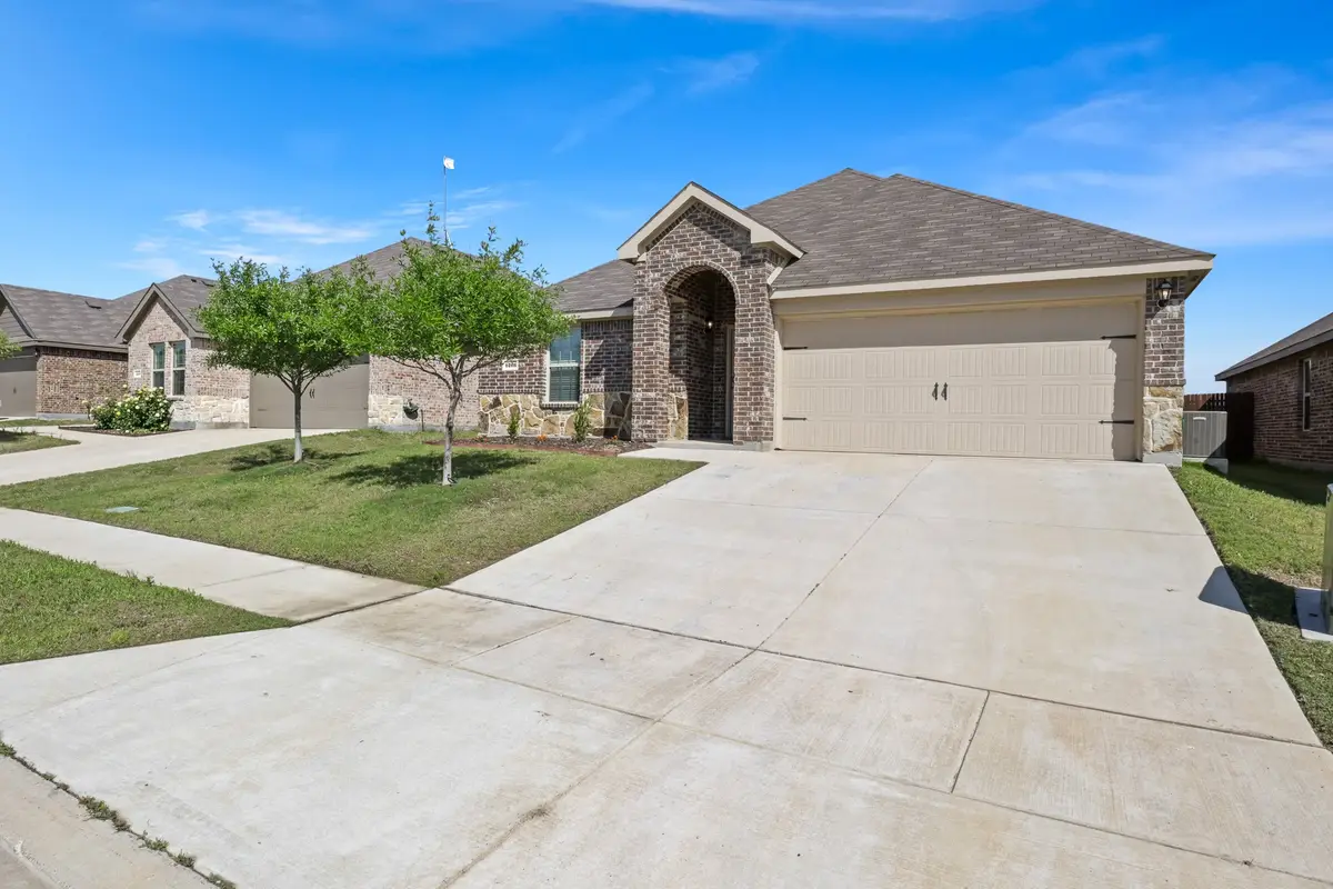 1206 Grand View Drive, Ennis, TX 75119 - #1