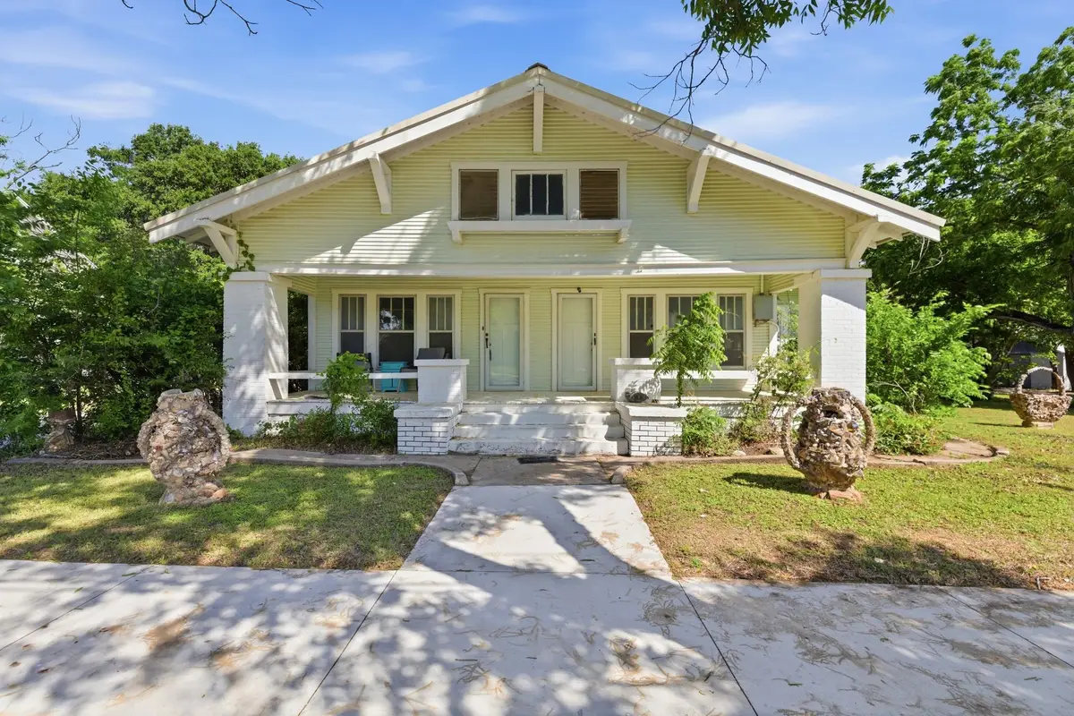817 W Long Street, Stephenville, TX 76401 - #1