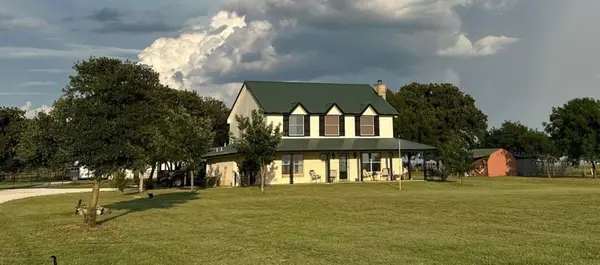 2901 Wind Mill Court, Tolar, TX 76476
