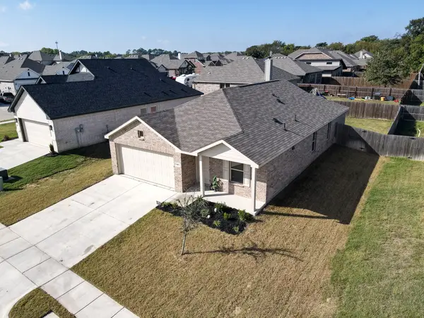1361 Beach Drive, Pelican Bay, TX 76020
