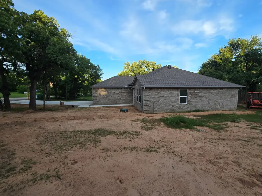203 NW 32nd Street, Mineral Wells, TX 76067 - #3