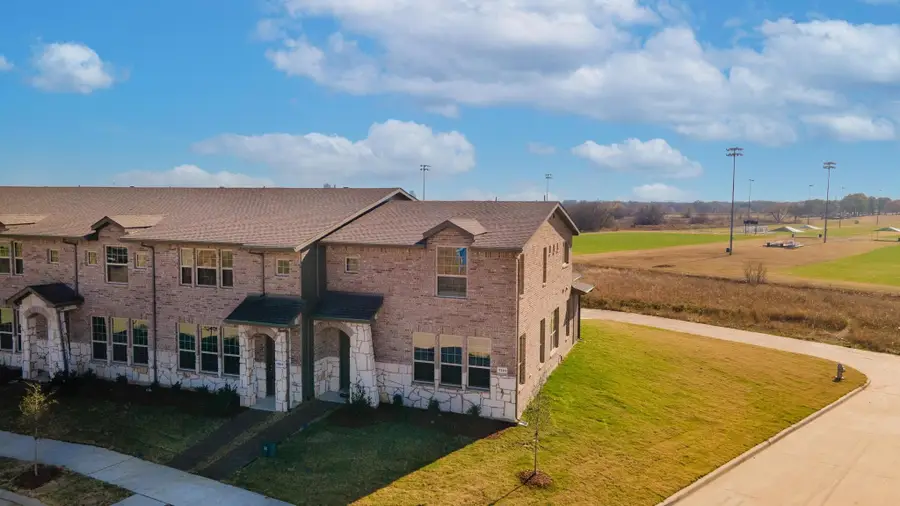3201 Solana Circle, Denton, TX 76207 - #2