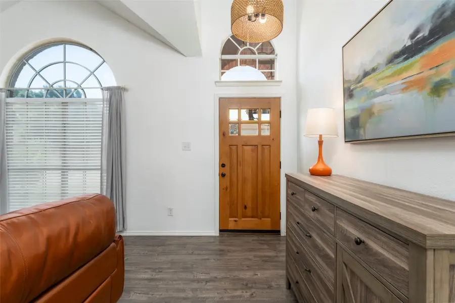 2802 Garden Oaks Place, Grand Prairie, TX 75052 - #3