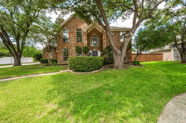 1302 Charlotte Way, Carrollton, TX 75007