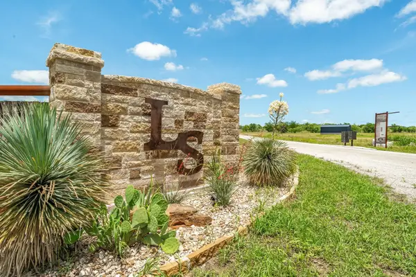 1032 Goodnight Trail, Perrin, TX 76486
