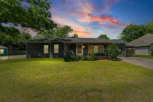 506 Pendleton Street, Farmersville, TX 75442