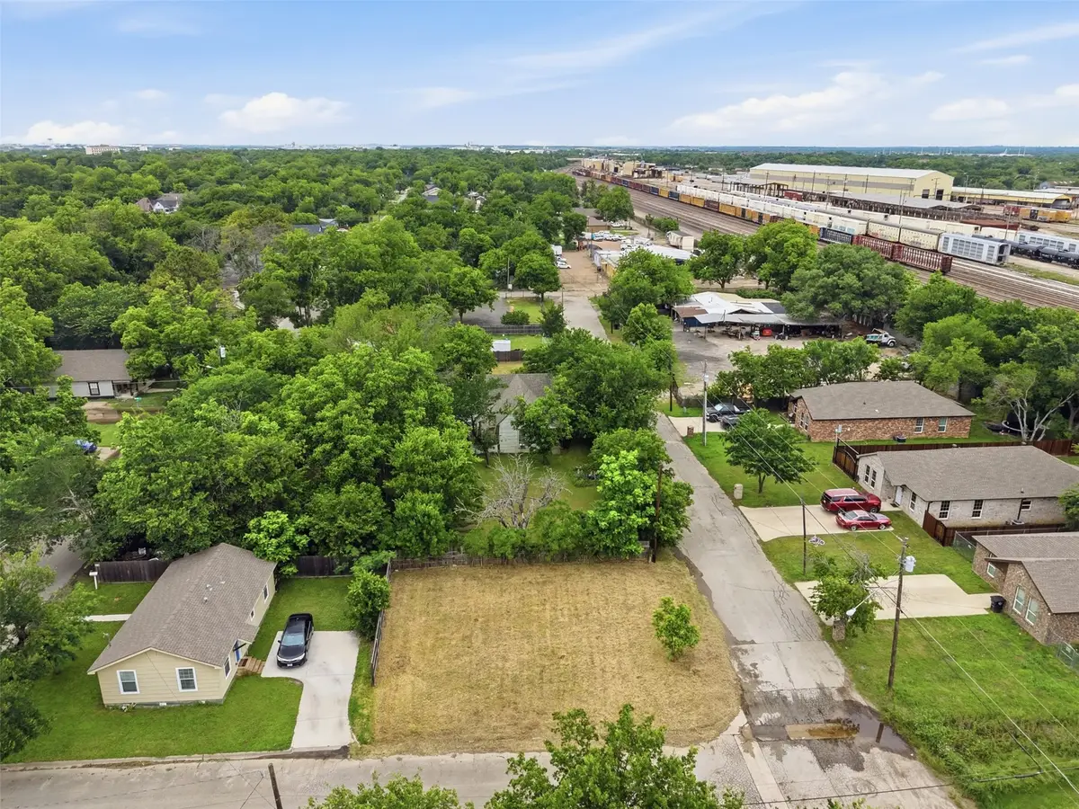 719 N Border Street, Cleburne, TX 76031 - #1