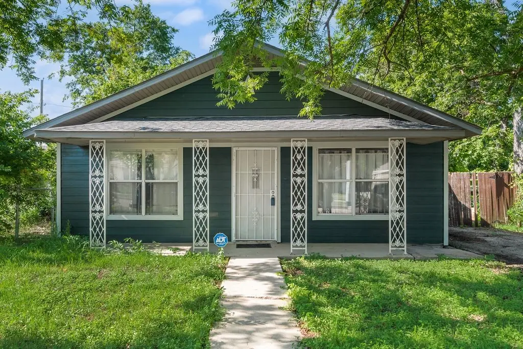 921 E Annie Street, Fort Worth, TX 76104 - #1