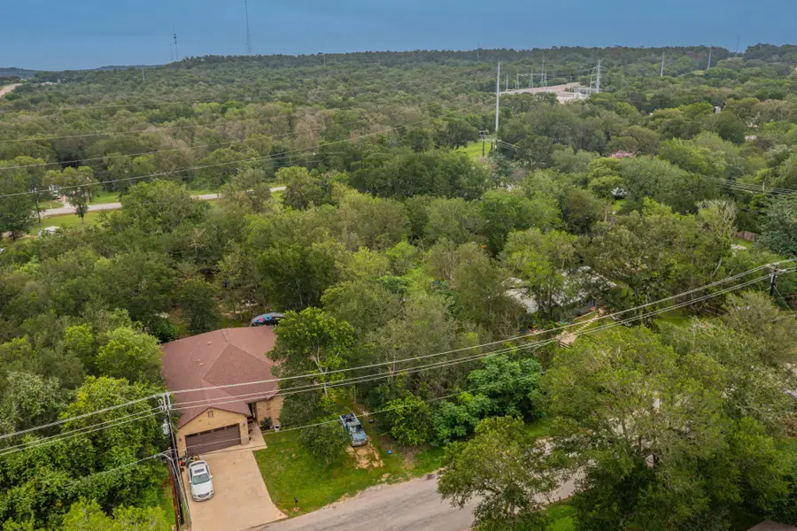 258 Lamaloa Lane, Bastrop, TX 78602 - #2