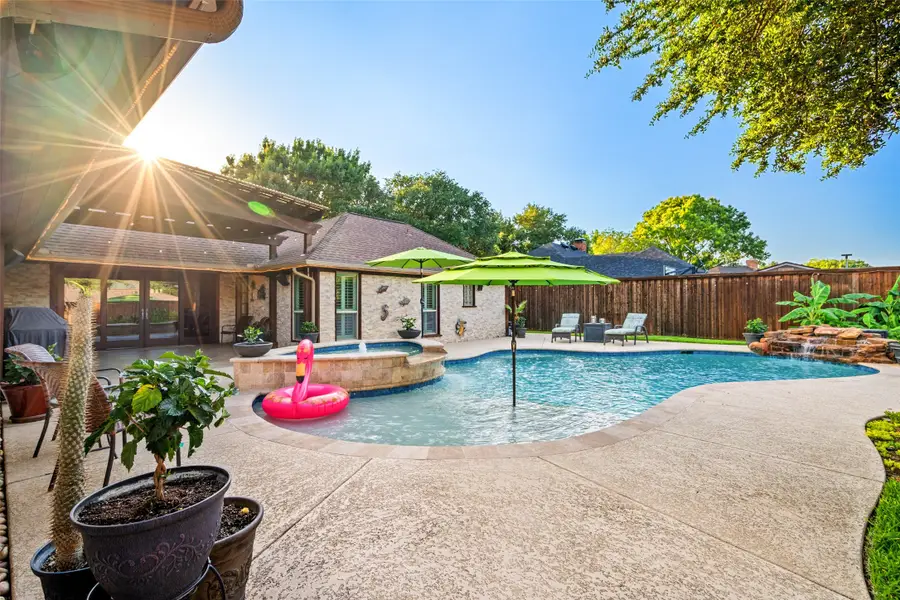 400 Hunters Ridge Circle, Coppell, TX 75019 - #2