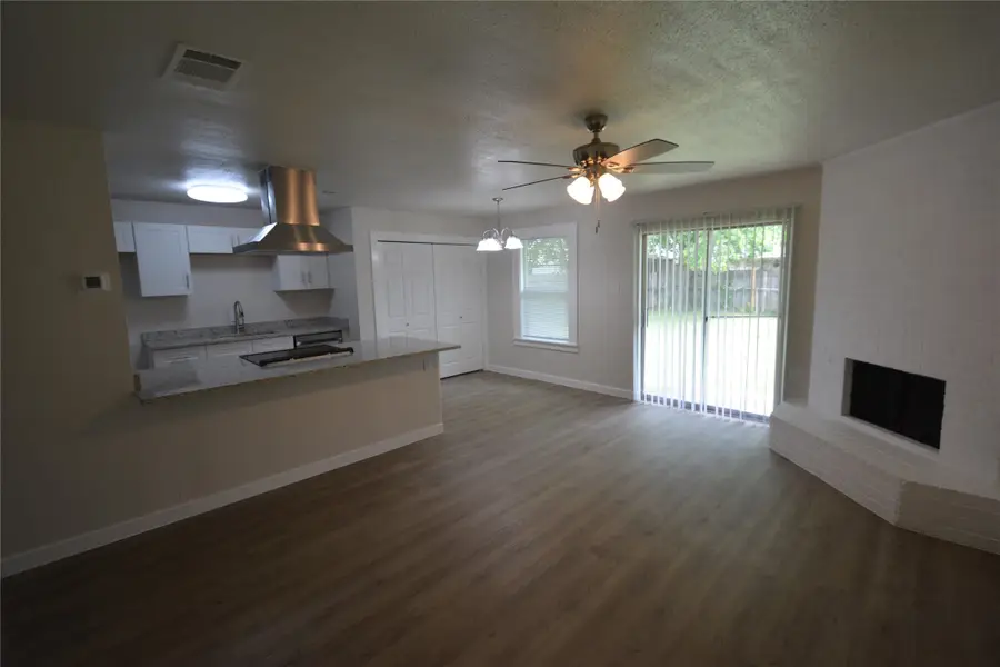 3829 Arnold Drive, Fort Worth, TX 76140 - #2