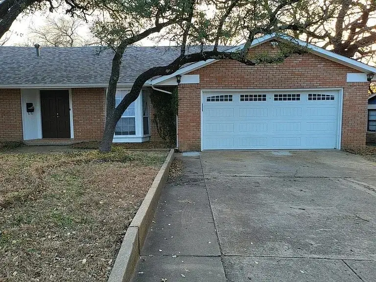 5728 Rockhill Road, Fort Worth, TX 76112 - #1
