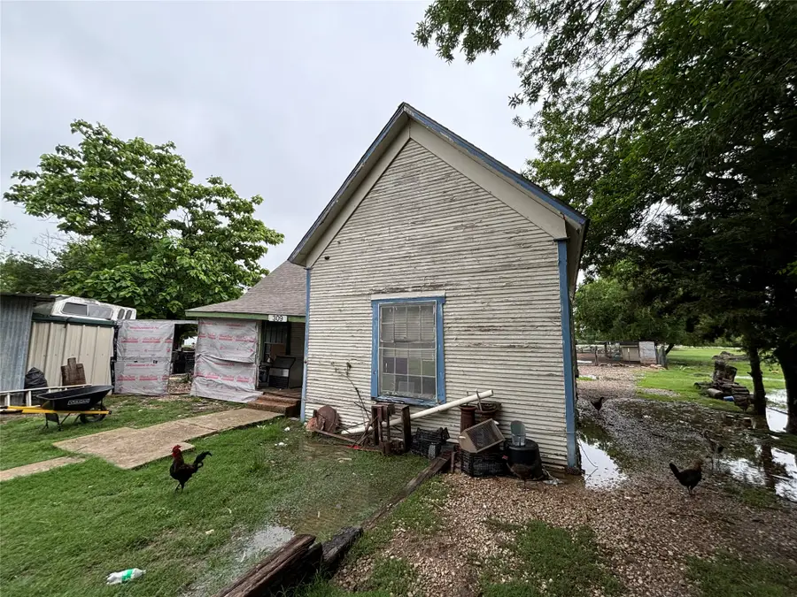 309 S Barry Street, Mertens, TX 76666 - #2