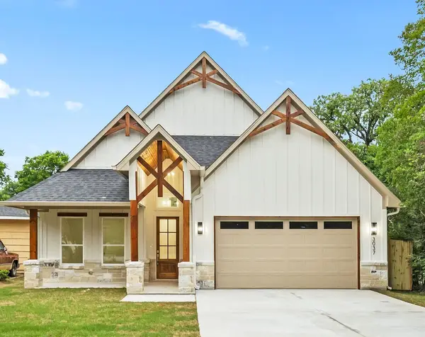 3037 Hiawatha Trail, Lake Worth, TX 76135