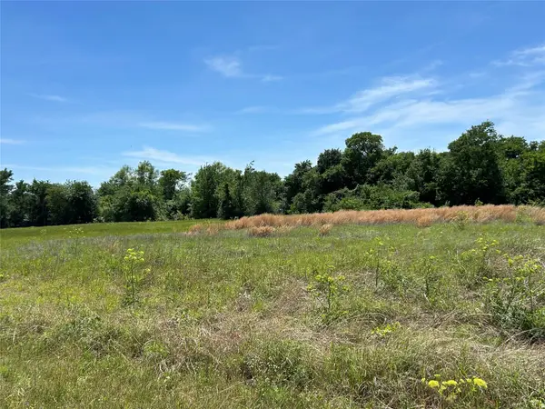 1187 Eagle Lake Drive, Wills Point, TX 75169