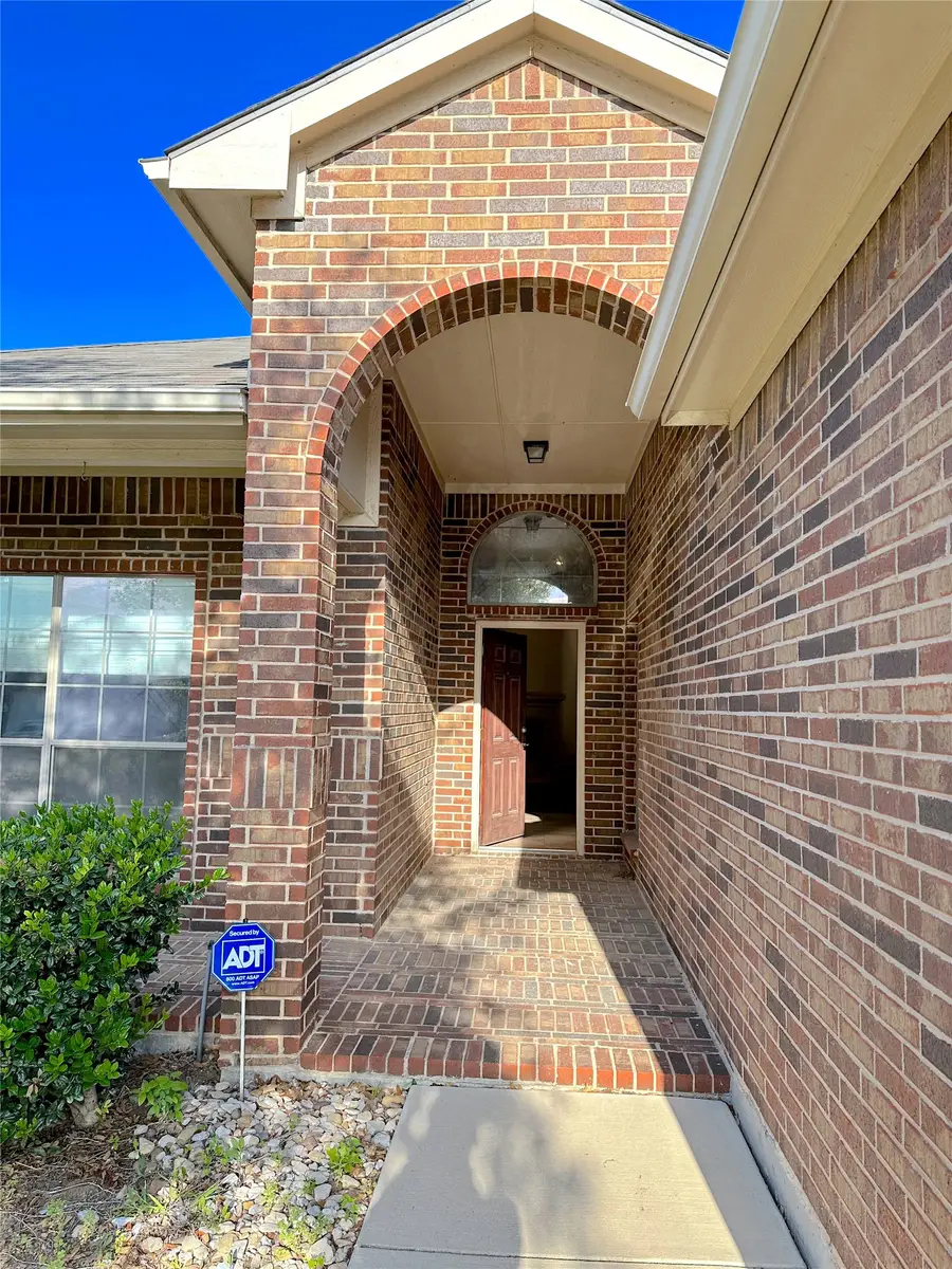 1212 Sunderland Lane, Fort Worth, TX 76134 - #3