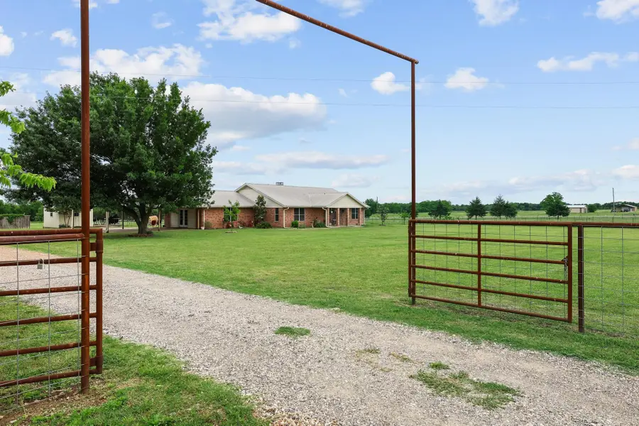 1217 County Road 4705, Leonard, TX 75452 - #2