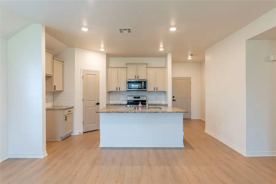 408 Rawhide Way, Princeton, TX 75407 - #2