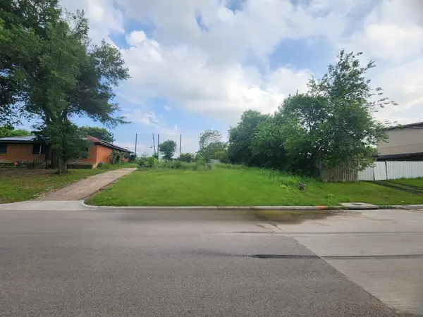 1802 Sutter Street, Dallas, TX 75216