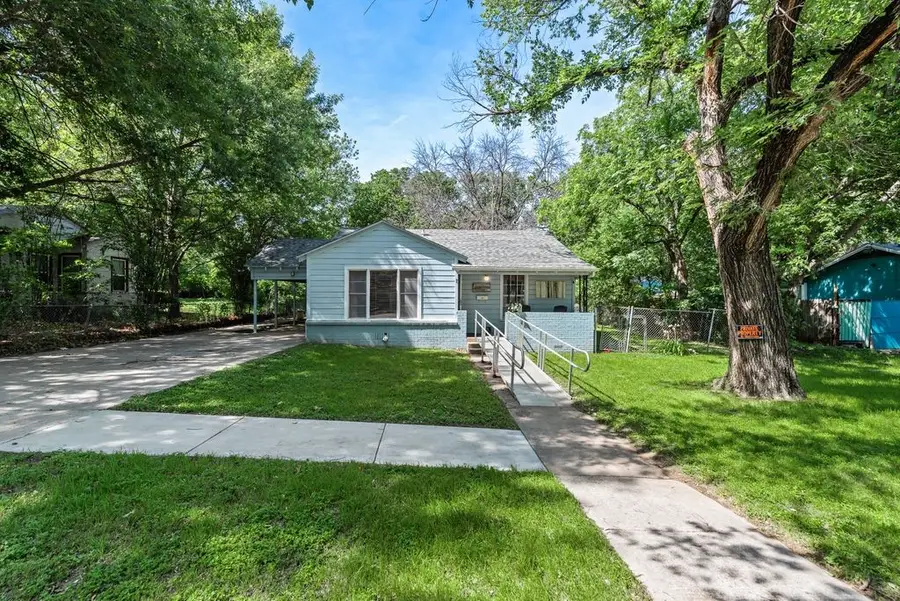 3917 Menn Street, Haltom City, TX 76117 - #3