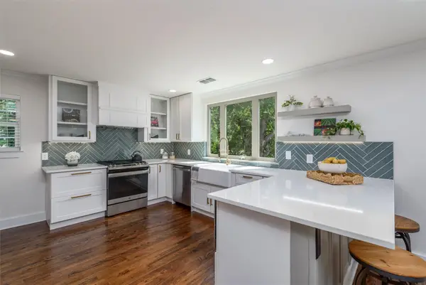 707 S College Street, McKinney, TX 75069