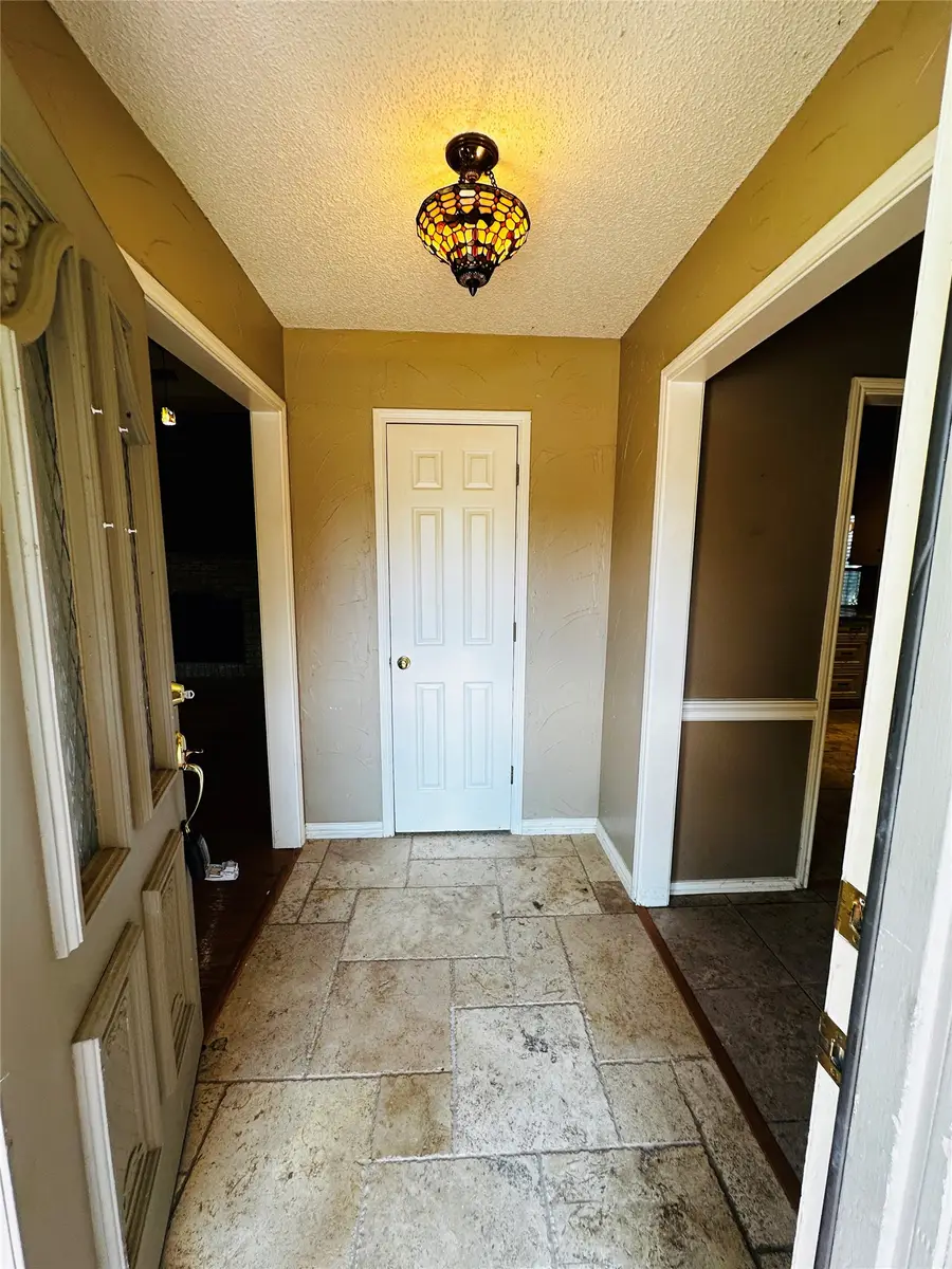 2511 Tanglewood Drive, Grapevine, TX 76051 - #2