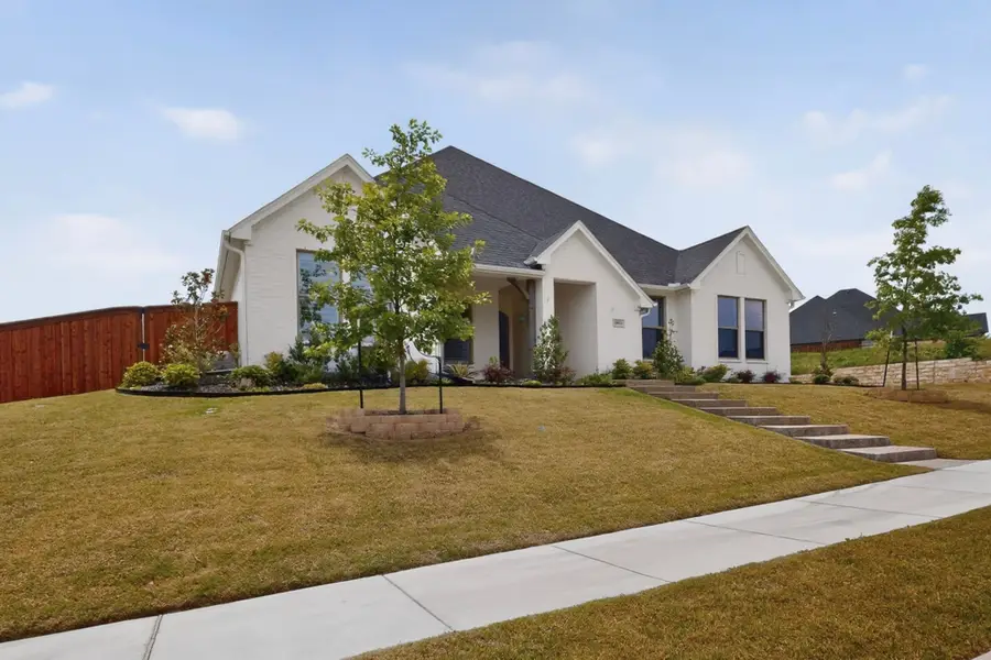 10813 Alta Sierra Drive, Benbrook, TX 76126 - #2
